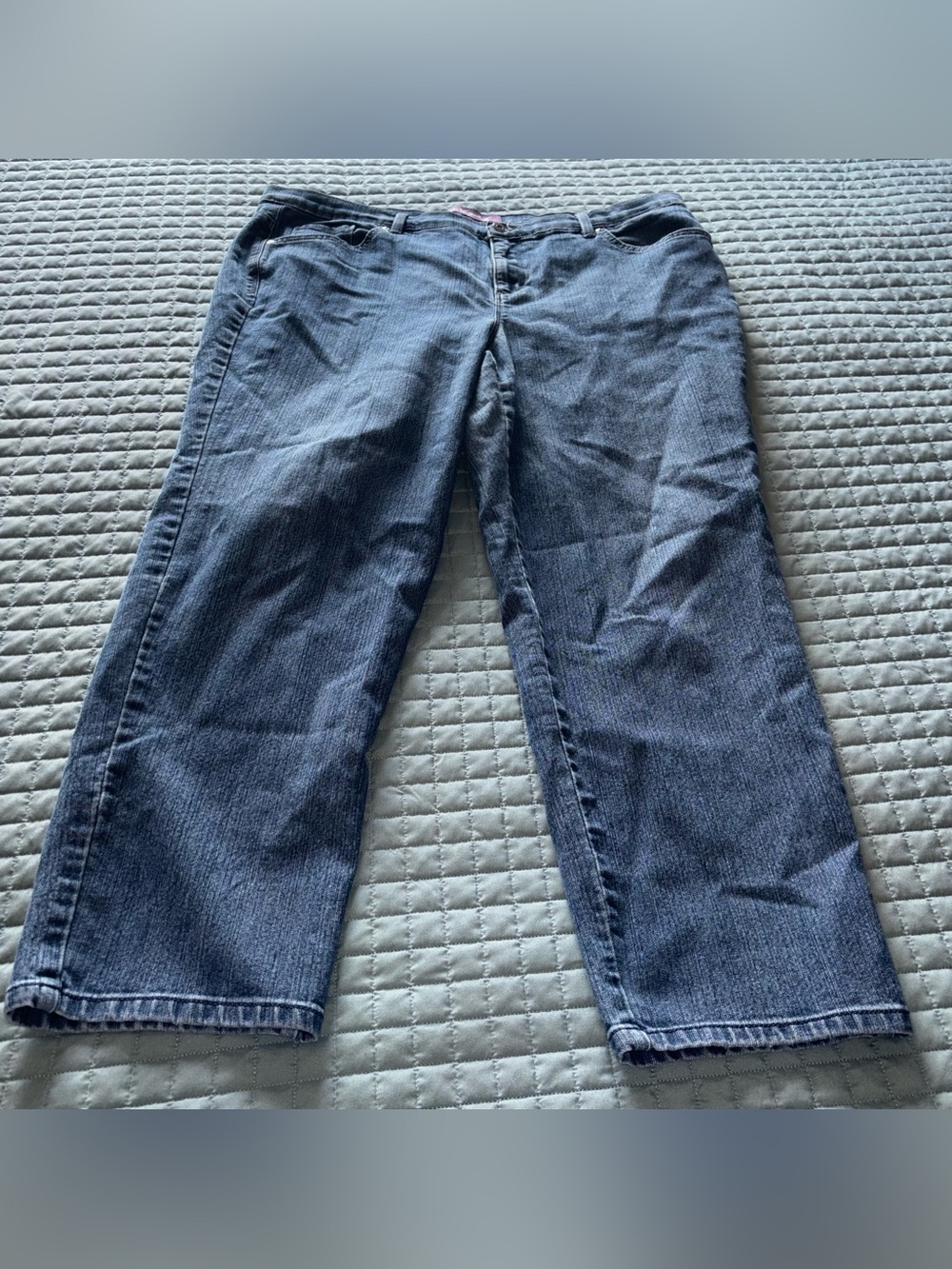 Gloria Vanderbilt Womens Jeans 18W Short Classic Stretch Tapered Denim 40x27 - Picture 9 of 10